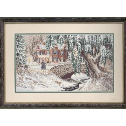 COTTON Top Quality Beautiful Counted Cross Stitch Kit Stroll in Winter Lace Snow Walk Walking House Home Bridge Tree dim 35111