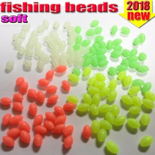 2018 fihsing plastic luminous fishing beads glow in the dark 3cm*4cm 4cm*6cm 4color choose 500pcs/lot