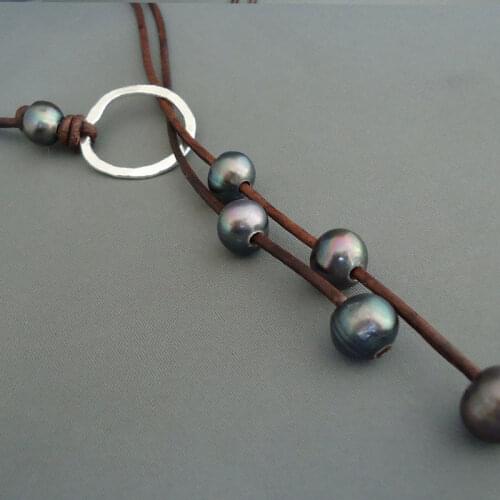 Leather and Black Pearls Hammered Silver Lariat Necklace