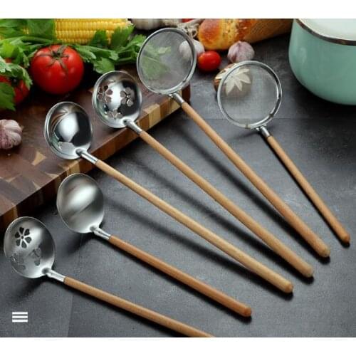 Creative 304 stainless wood handle Japanese cuisine soup spoon Chinese hot pot slotted spoon oil mesh leaking