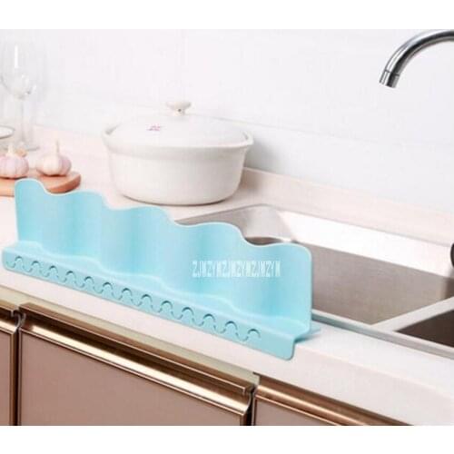 New ASK576 Home Kitchen Sink Splash Water Board Washing Waterproof Protector Tools With Suction Cups Sink Water Baffle (12*49cm)