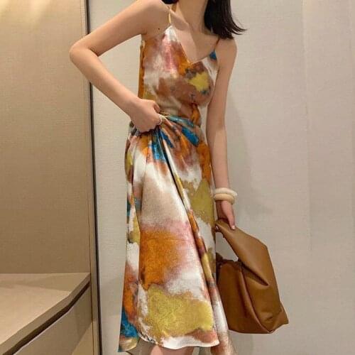 Floral suspender dress 2020 new summer oil painting style retro temperament goddess print dress Spaghetti Strap Silk