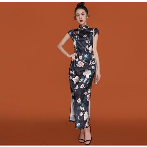 Chinese Cheongsam Traditional Wedding Qipao Woman Embroidery Elegant Split Dress Female Floral Bodycon Cheongsam
