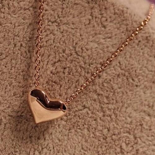 2021 European and American Fashion Fashion Women Gold Heart Bib Statement Chain Pendant Necklace Jewelry Finger Chic Gift