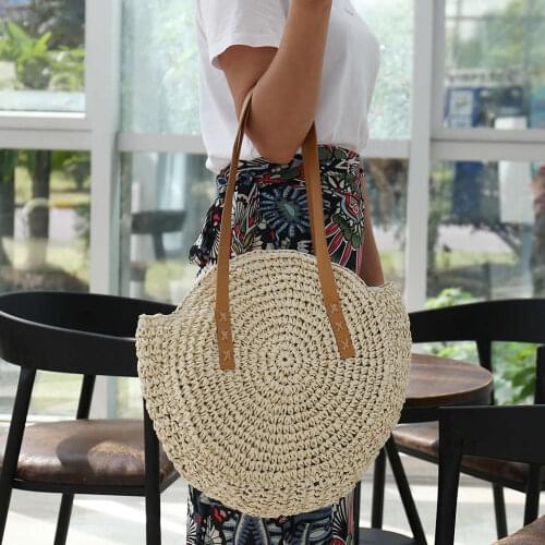 Round Straw Beach Bag Vintage Handmade Woven Shoulder Bag Raffia Circle Rattan Bags Bohemian Summer Vacation Casual Bags