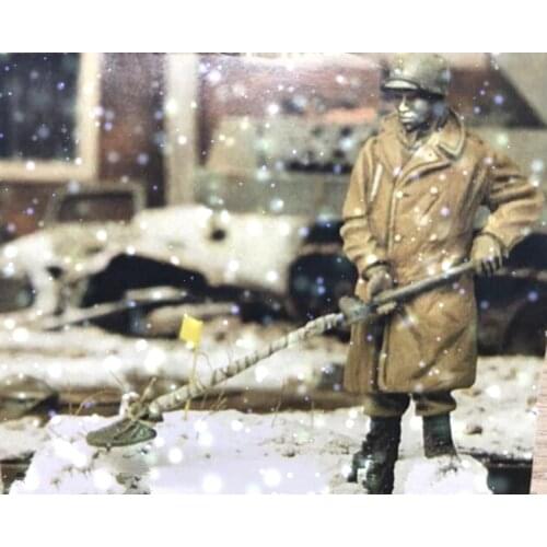 1/35 Resin Figure Model Kit Unassambled Unpainted 00762