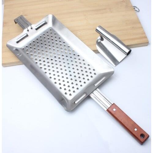 Chinese handmade noodles tool kitchen stainless steel spaetzle maker hand-held dough presser