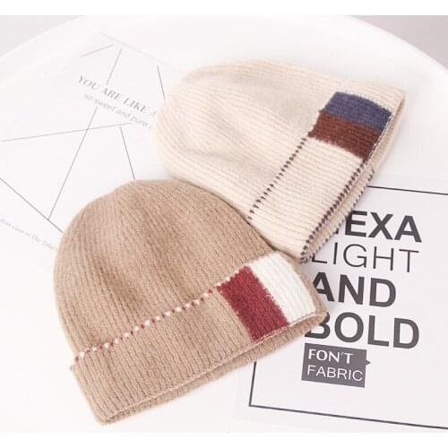 ZHENPEI022 New winter women skullies cap Lady Girl Curled patchwork Hip hop Knitting beanies hat Melon Hat Landlord