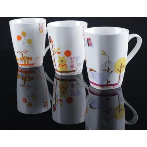 420ml Disney Winnie Pooh Cartoon Water Cup Milk Coffee Tea Juice Ceramic Mug Home Office Collection Cups Festival Gifts Cups