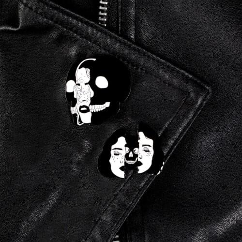 Skeleton Couple Pins jigsaw puzzle Badges Halloween Brooches Skull and Women Face Lapel Pins Brooches for Lover Couple