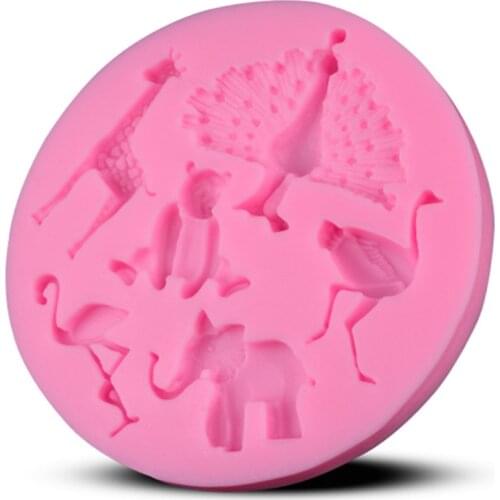 Silicone Fondant Mold Baking Cupcakes Chocolate Cake Molds Biscuit Animal Giraffe Peacock Christmas Decoration E104