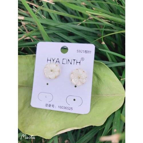 S925 Silver Ear Needle Stud Earrings Minimalist Fresh Mother Shell Flower With ECO Brass14k Gold Jewelry for Women HYACINTH 2021