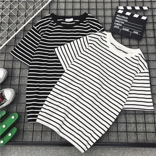 Black White Striped T-shirt Women Loose T-shirt Casual Tope Tees Harajuku Tshirt Women Short Sleeve T Shirt Classic