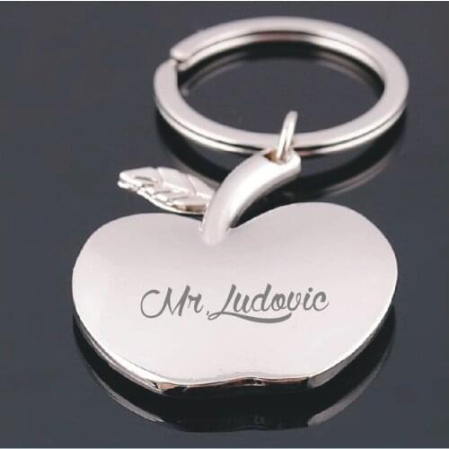 Cute Apple keychain bag keyring,stainless steel car keys personalized free with your name best birthday gift for father