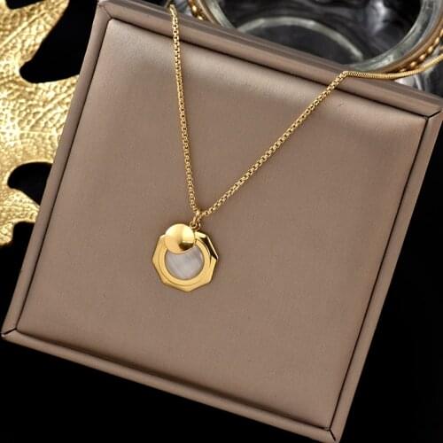 Inserts No fading Stainless steel Baroque pearl Necklace high-fashion charm Irregular pendant Light luxury gift women jewelry