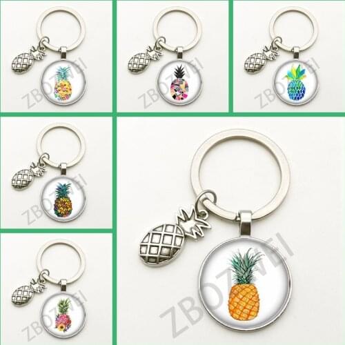New Creative Cute Pineapple Pendant Keychains Glass Round Key Ring Handmade Men Women Fashion Bag Charm Fruit Souvenir Gift