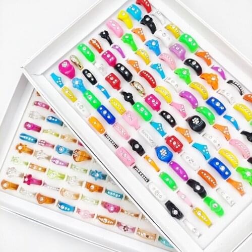100Pcs/Lot Acrylic Resin Crystal Rhinestone Rings Woman Girl Charm Transparent colorful Mixed Style Finger Ring Party Jewelry