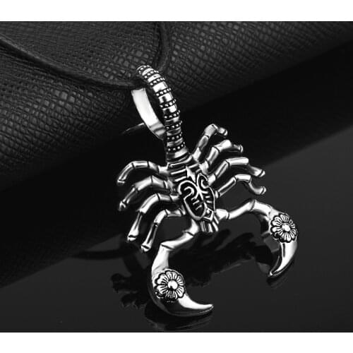 Retro Punk Men Necklace Scorpion King Rope Clavicle Long Chain Charm Pendants Necklace For Mens Gifts Gold/Silver Color Jewelry