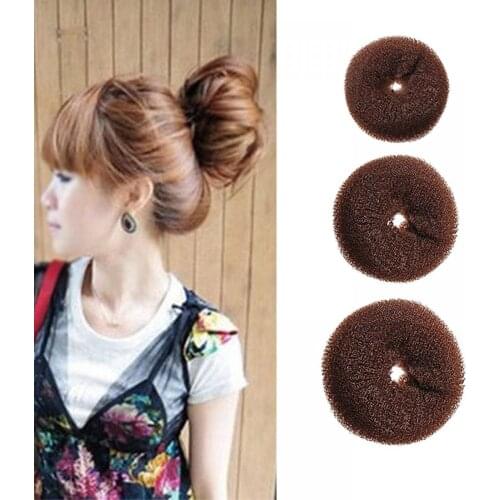 Fashion Beige 1PCS Hair Styling Donut Bun Maker Updo Magic Hair Tools for Mother and Children Hair Ring Bun Magic Hair Bun