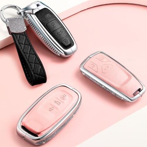 Car Key Case Cover Chain Keychian For Audi A1 A3 Q2L Q3 S3 S5 S6 R8 2020 TT Q7 Q5 A6 A4 A4L Q5L A5 A6L A7 A8 Q8 S4 S8 for Women