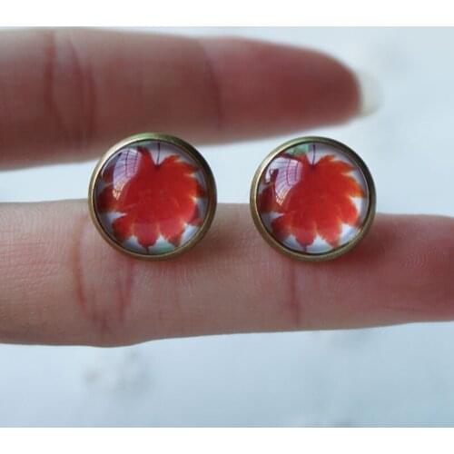 Woman Cute Lovely Mini Earrings Round Stud Earrings Vintage Glass Cabochon Earring For Girls Kids Fashion Gifts Mona Lisa Brinco