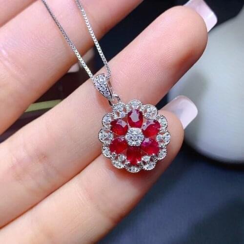 KJJEAXCMY High Jewelry 925 Sterling Silver Inlaid Natural Pigeon Blood Ruby Ladies Elegant Classic Flower Pendant Support Rechec