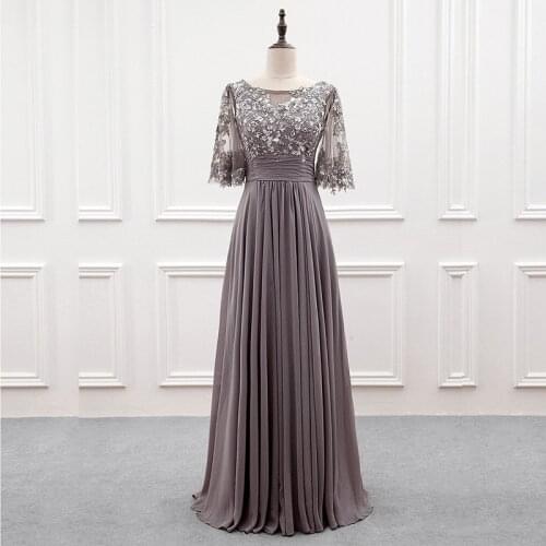 2021 Latest Charming Chiffon Mother of the Bride Dresses Full Length Boat Neckline Wedding Guest Gowns Back Out with 3/4 Sleeves