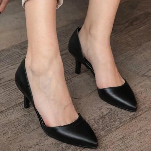 Mio Gusto Brand Rene Black Color High Quality 5Cm Short Heel Women 's Fashion Pumps Shoes , high heels , heels women , mary jane shoes , platform shoes