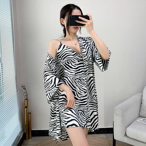 Robe Set 2020 New Homewear Half Sleeve Satin Nightgown Women Zebra Striped Kimono Intimate Lingerie Casual Bathrobe Gown