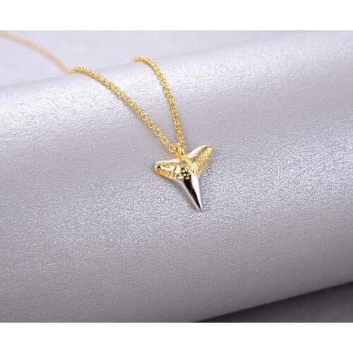 2021 Simple Classic Exquisite High-End Personality Shark Teeth S925 Silver Necklace 18k Gold Plating