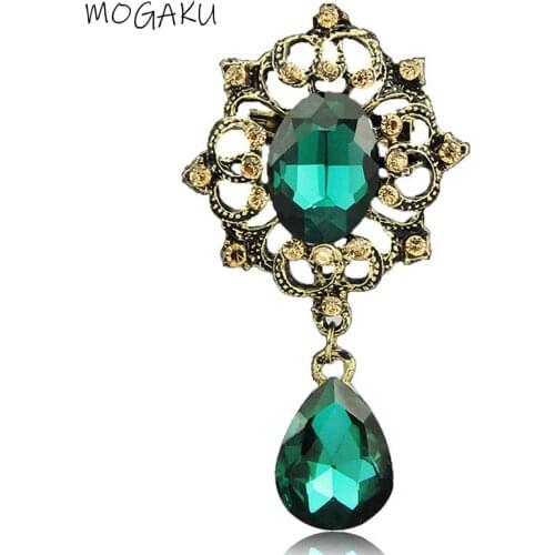 MOGAKU Retro Green Glass Brooches Women Crystal Pins All-match Unisex Rhinestone Brooch Party Wedding Jewelry Womens Corsage