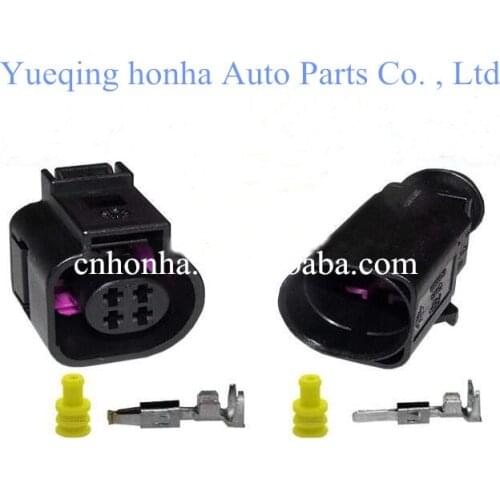 4 pin 4B0973712 4B0973812 male and female water temperature sensor plug 4B0 973 812 4B0 973 712