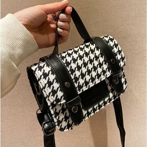 Simple Popular Small Square Novelty Crossbody Lipstick Bags Womens Shoulder Sloping Handbags Fashion Air Tote Hundred Satchels