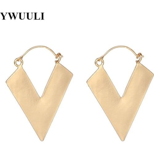 Simple Vintage Style Geometric Triangle Stud Earrings for Women Temperament Pendientes Earrings Fashion Jewelry Brincos RY466