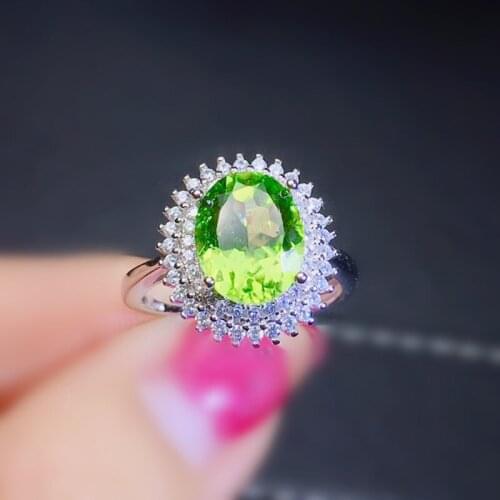 Natural real peridot luxury ring Per jewelry 925 sterling silver 8*10mm 2.5ct gemstone Fine jewelry Women rings J216819