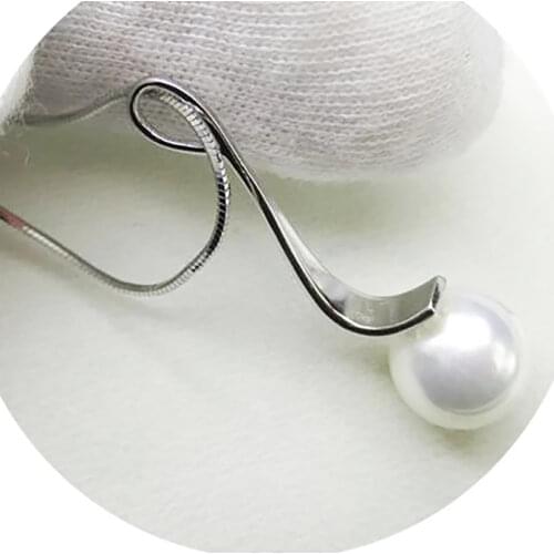 MADALENA SARARA S925 Sterling Silver Chain Necklace 8-9mm Freshwater Pearl Music Symble Style