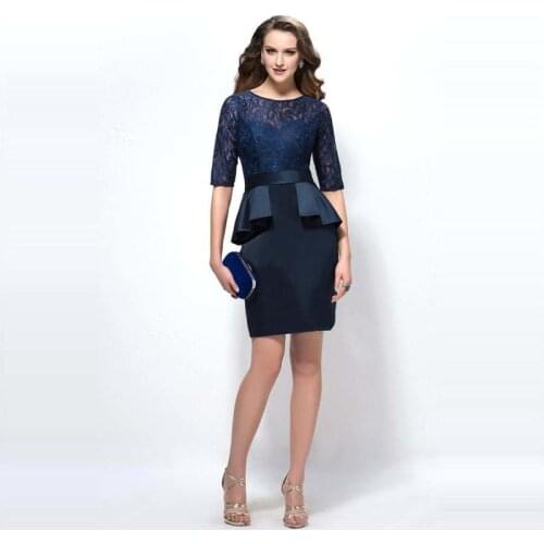 Vintage Mother of The Bride Dresses Sheath Boat Neck Half Sleeve Satin Lace Short Formal Evening Gown Mother Dress for Weddings