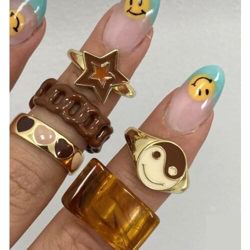 Y2K Jewelry Brown Star Yin Yang Smiley Rings for Women Metal Vintage Fashion Punk Goth Rings Charms 90s Aesthetic New Wholesale