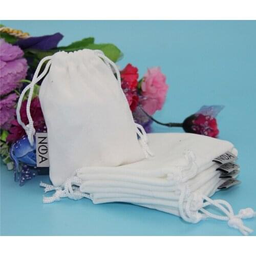 Customized white 19*24cm velvet jewelry bag with gold printing velvet necklace storage and packaging dust bag for gift ornament