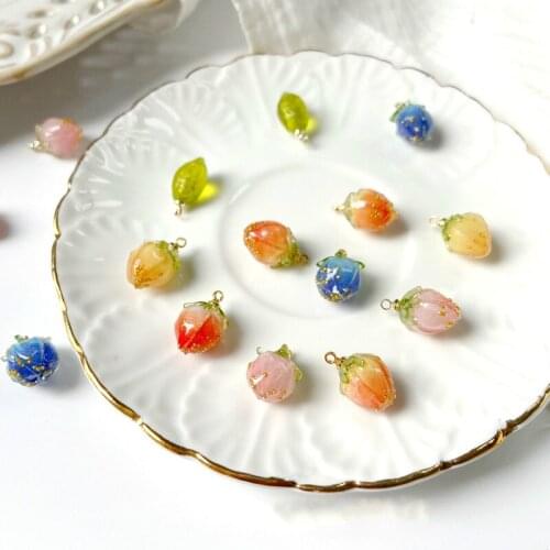 Japanese sweet bud strawberry pendant DIY handmade hairpin bracelet jewelry materials handmade earrings accessories 2pcs