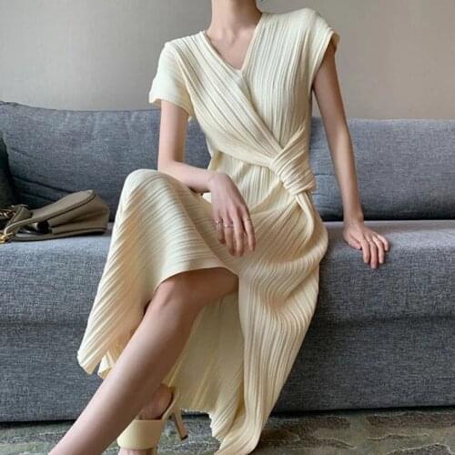 2021 New Fashion Summer Knitted Dress Feminine V-Neck Sleeveless Side Slit Casual Long Skirt