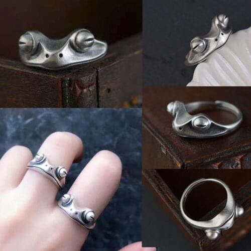 Men and Women Unisex Creative Simple Frog Insect Closed Eyes Ring for Ancient Silver Color Ring Party Jewelry Size 5-11