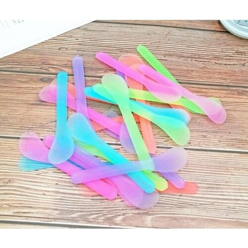5 PCS Cosmetic Spatula for Makeup Face Mask Plastic Spoon Disposable Makeup Tools for Mixing and Sampling