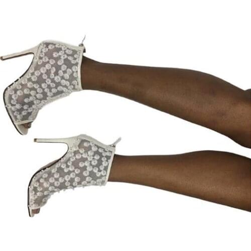 Newest Girls White Lace Cashmere Pearl Embroidery Peep Toe Ankle Boots Woman Zipper Back Breathable 12 cm Heels Wedding Shoes