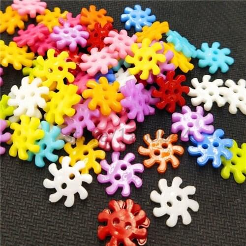 50PCs/pack Plastic Buttons 2 holes Snowflake Minxed Button Latest Design Scrapbooking Sewing Accessories Craft
