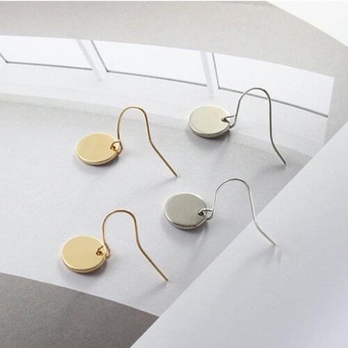 Europe And America Minimalist Geometric Gold Mini Round Small Disc Earrings Womens Factory Wholesale Fashion Earrings