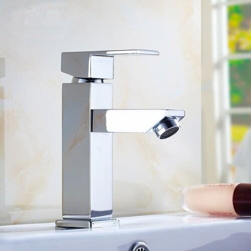 Free Shipping bathroom single hole wash basin faucet chrome plated, Brass sink basin faucet mixer water tap hot and cold Whosale