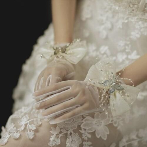 Short Bride Wedding Gloves Semi Sheer Design Tulle Gauze Transparent Women Gloves See Through Summer Glove with Butterfly