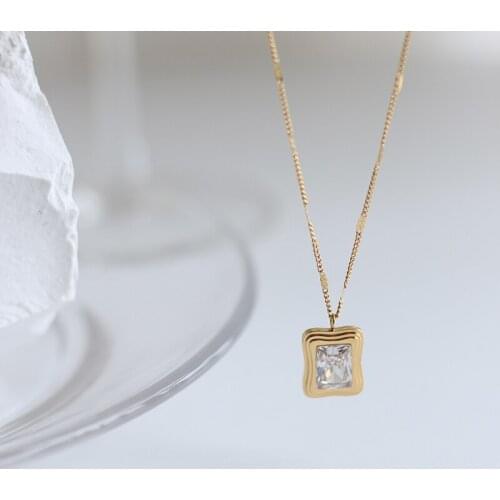 Simple Geometric Square Zircon Real Gold Plated Stainless Steel NO Fading Lady Necklace with Crystal Pendant 2021 Trendy Gift