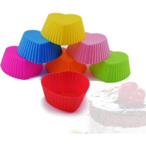 12pcs Silicone Heart Muffin Cupcake Cup Jelly Pudding Muffin Cup Reusable Baking Cake Molds Pastry Decoration Tools Color Random